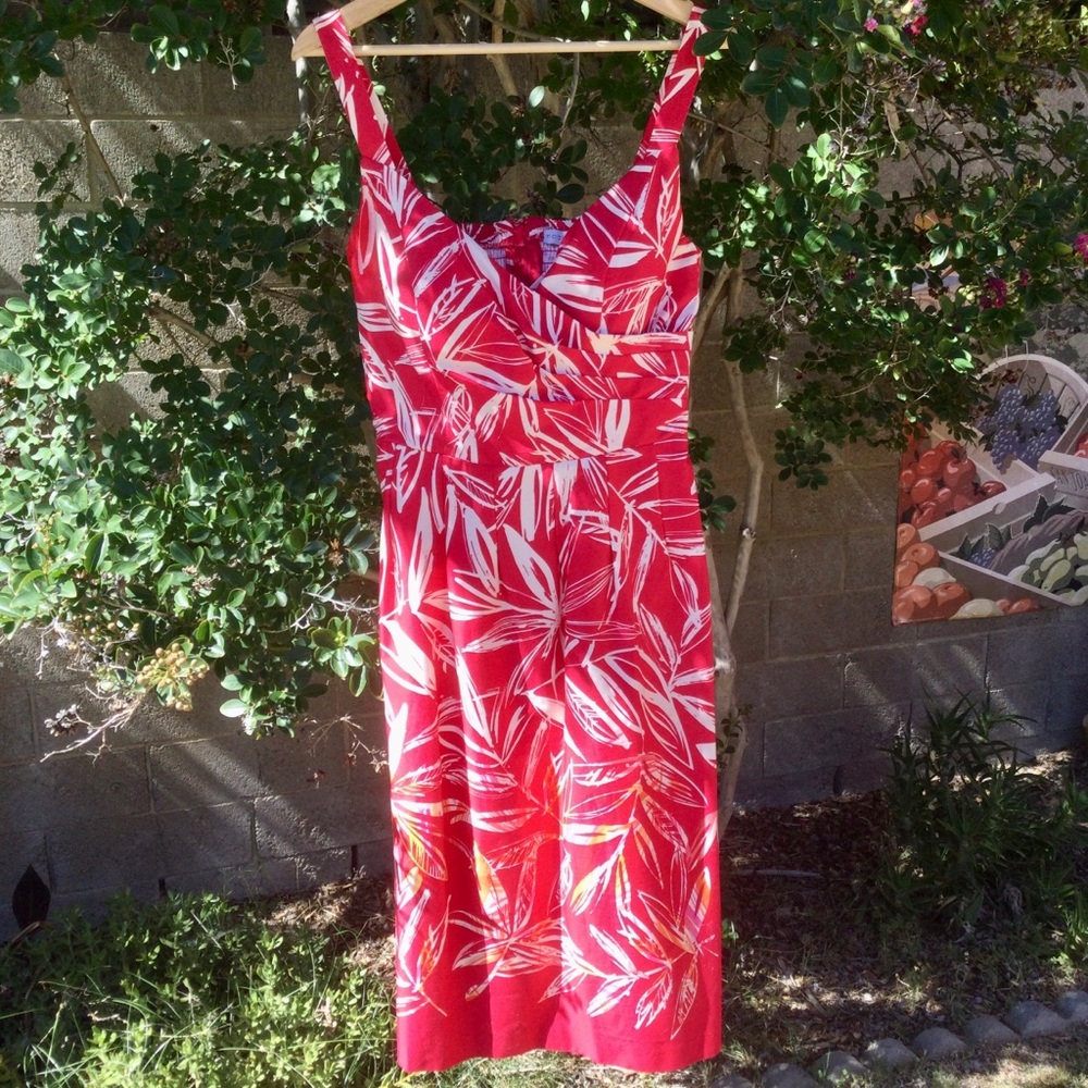 Lovely Leaf Print Dress